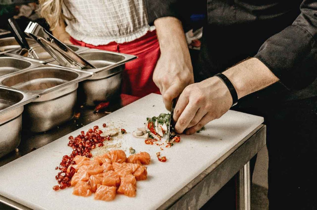 Chefs with crazy knife skills